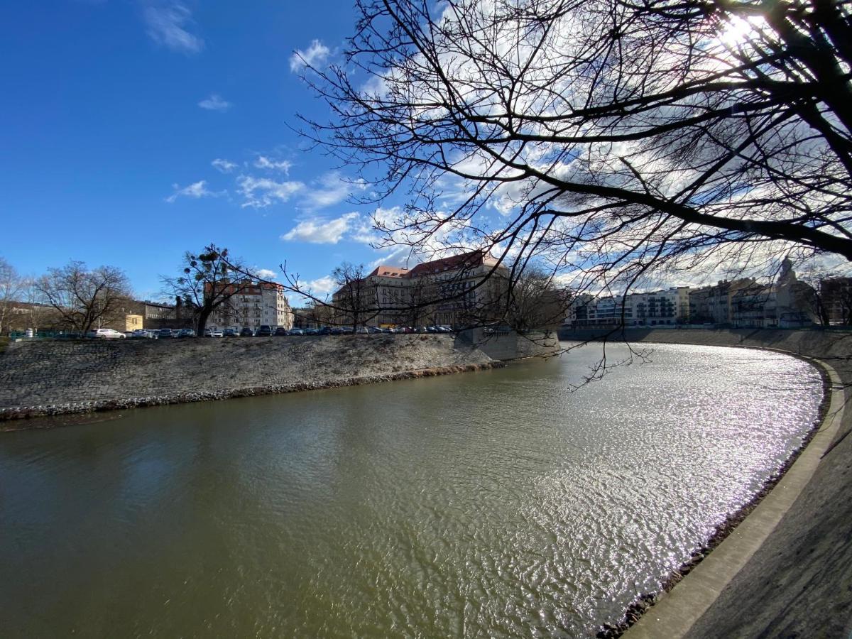 Przytulne Studio W Centrum Miasta Vratislav Exteriér fotografie